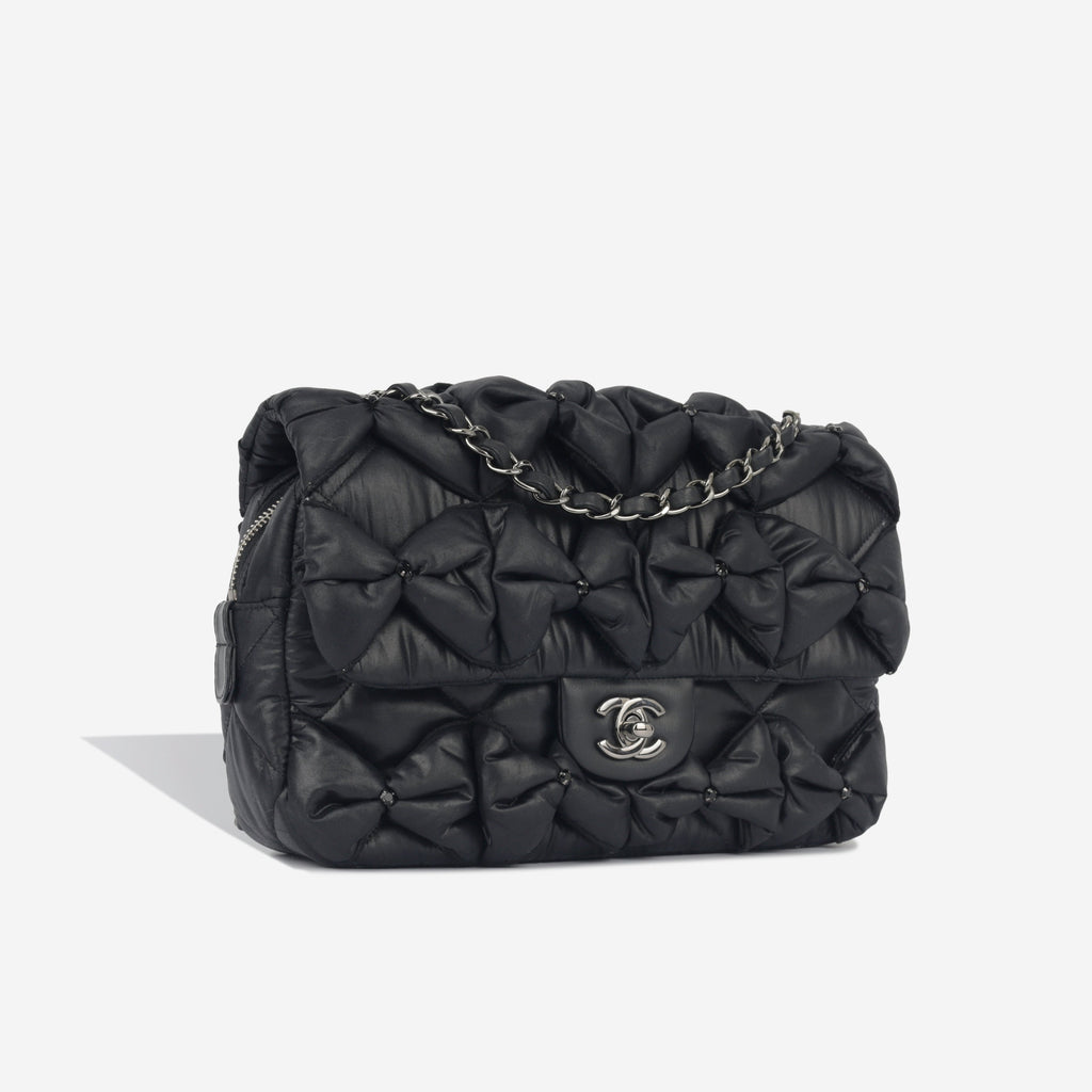 Seasonal Draped Fabric Flap