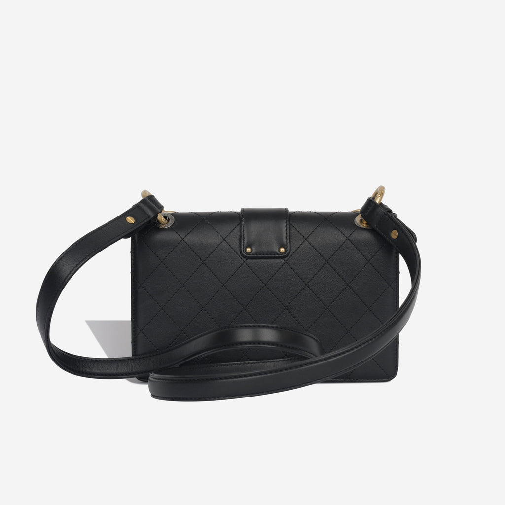 Seasonal Elegant Flap