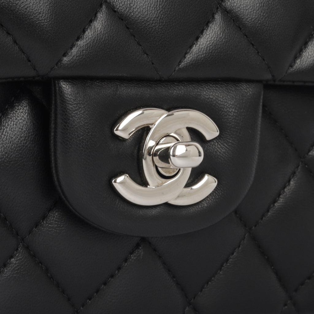 Classic Flap Bag - Medium