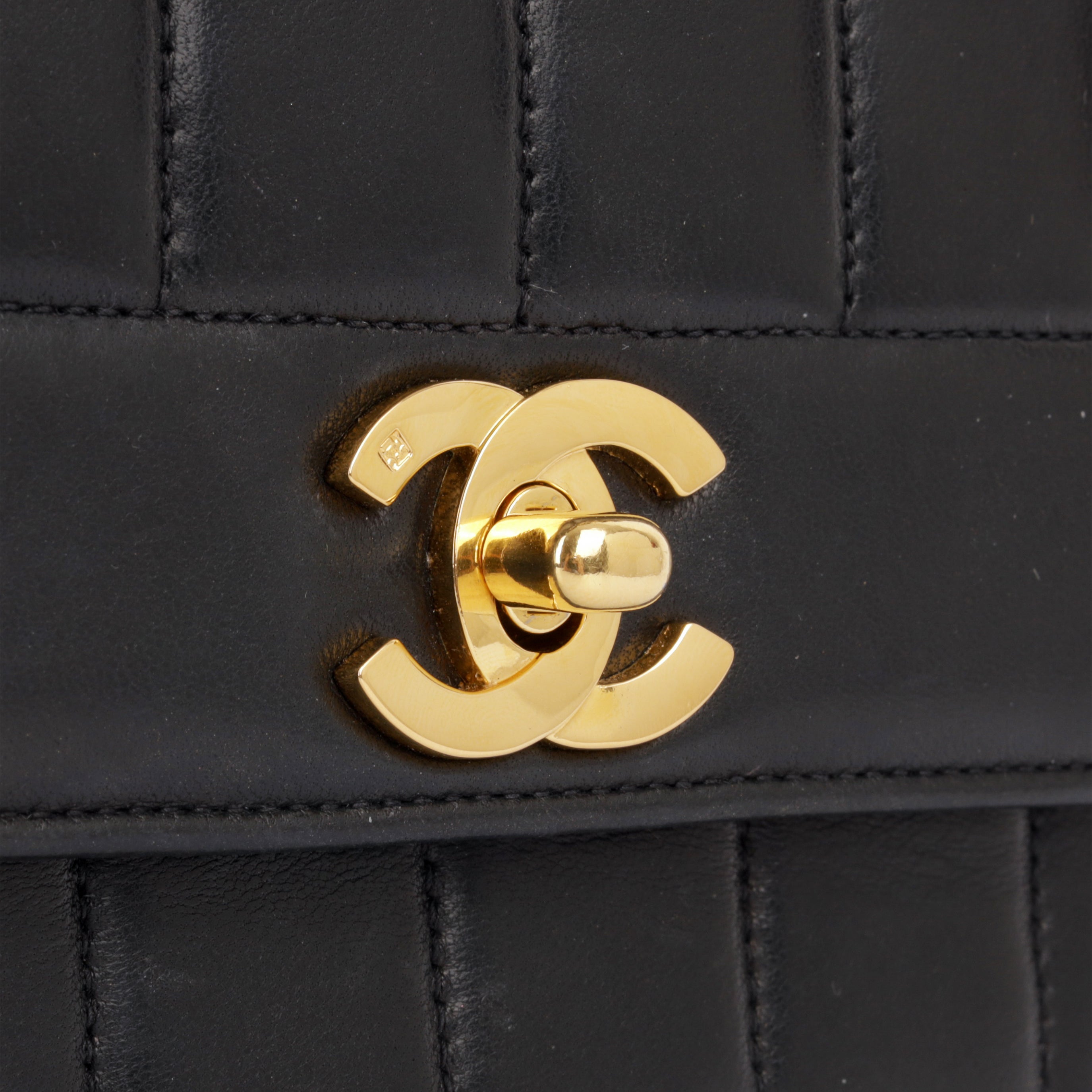Vertical Flap Bag - Vintage