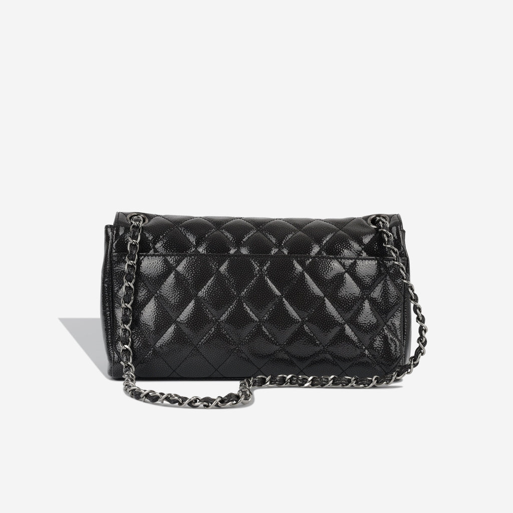 Diamond Shine Medium Flap