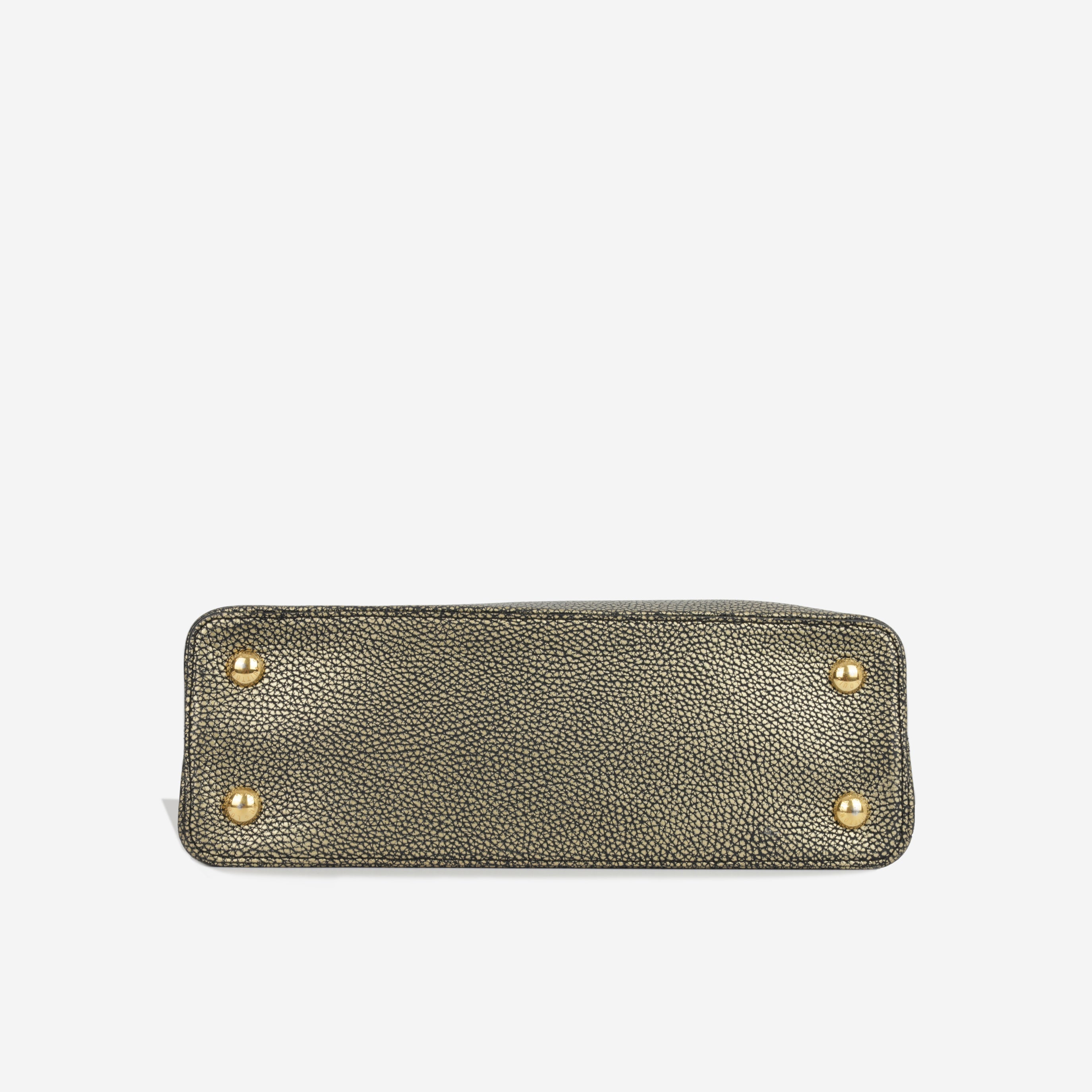 Louis Vuitton Capucines MM