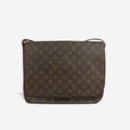 Louis Vuitton District GM - Monogram Canvas