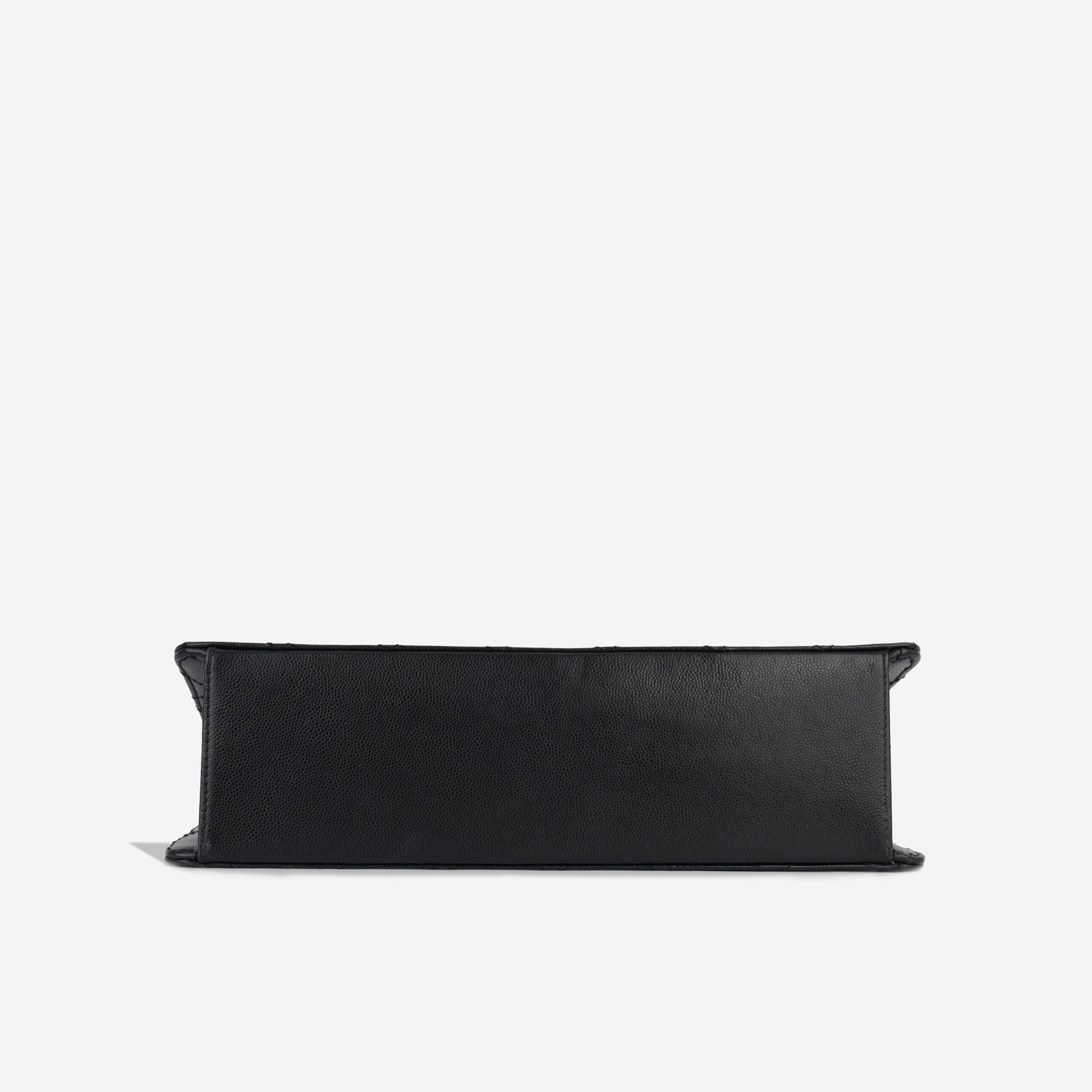 Chanel Vintage Single Jumbo Flap