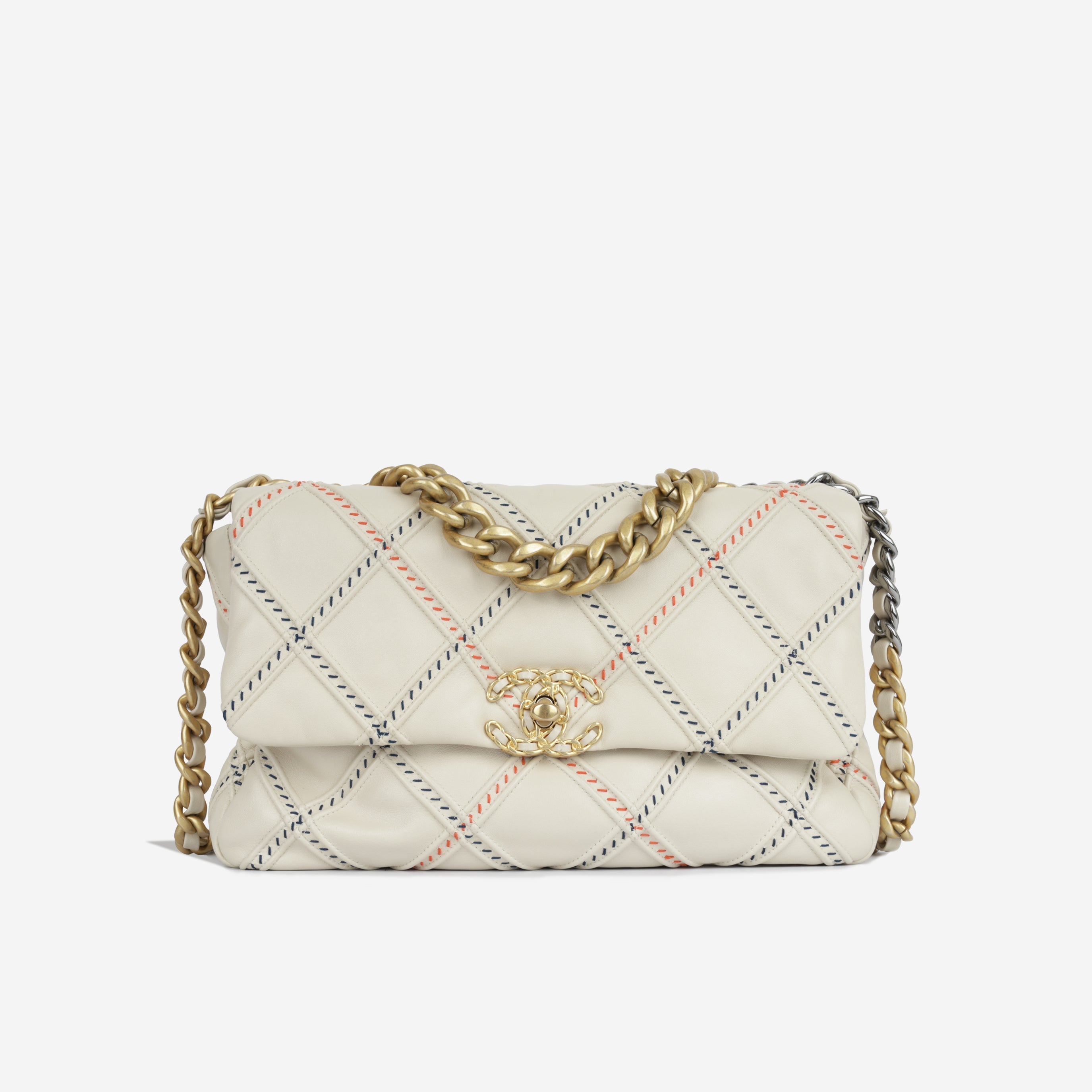 Chanel Chanel 19 - Large