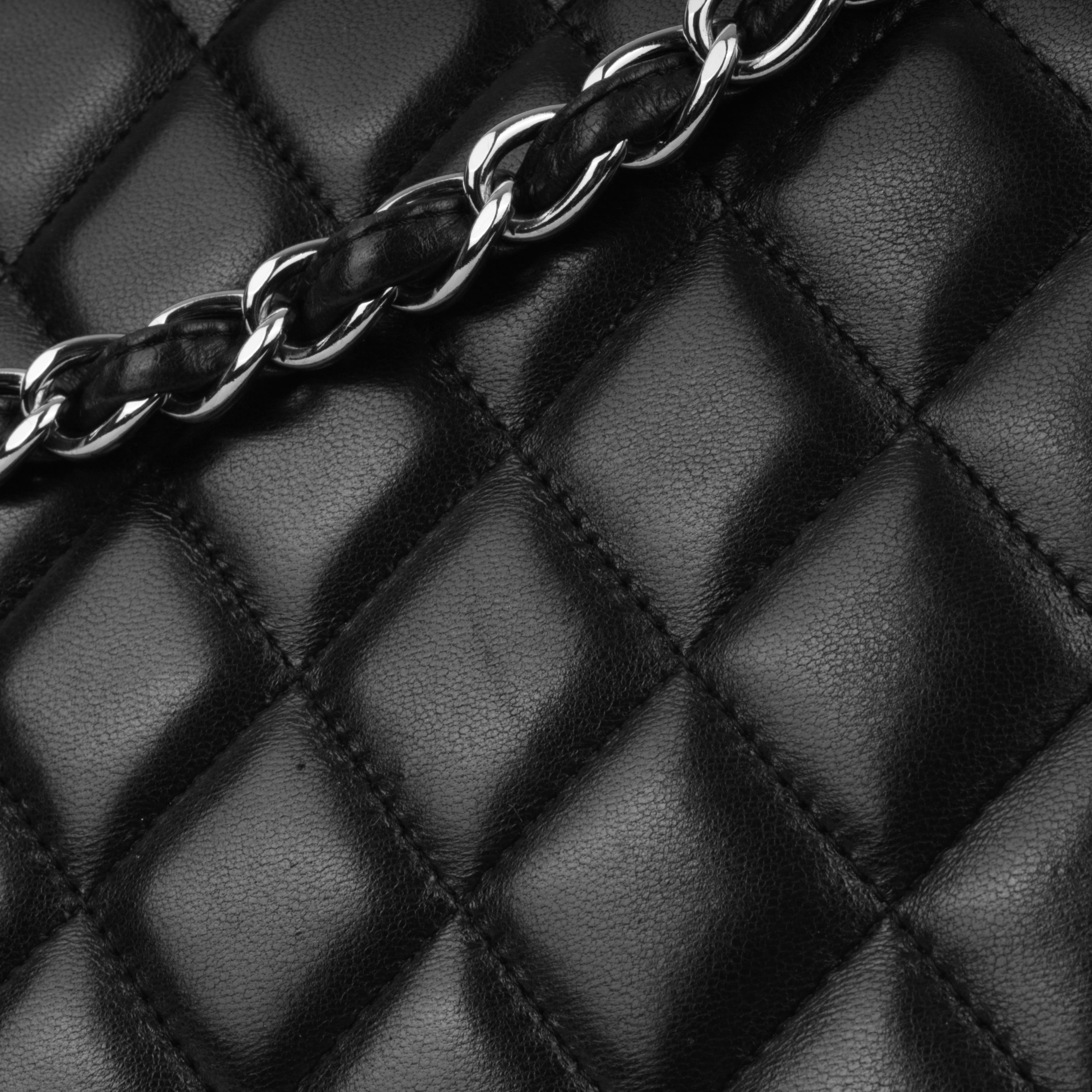 Classic Flap Bag - Maxi