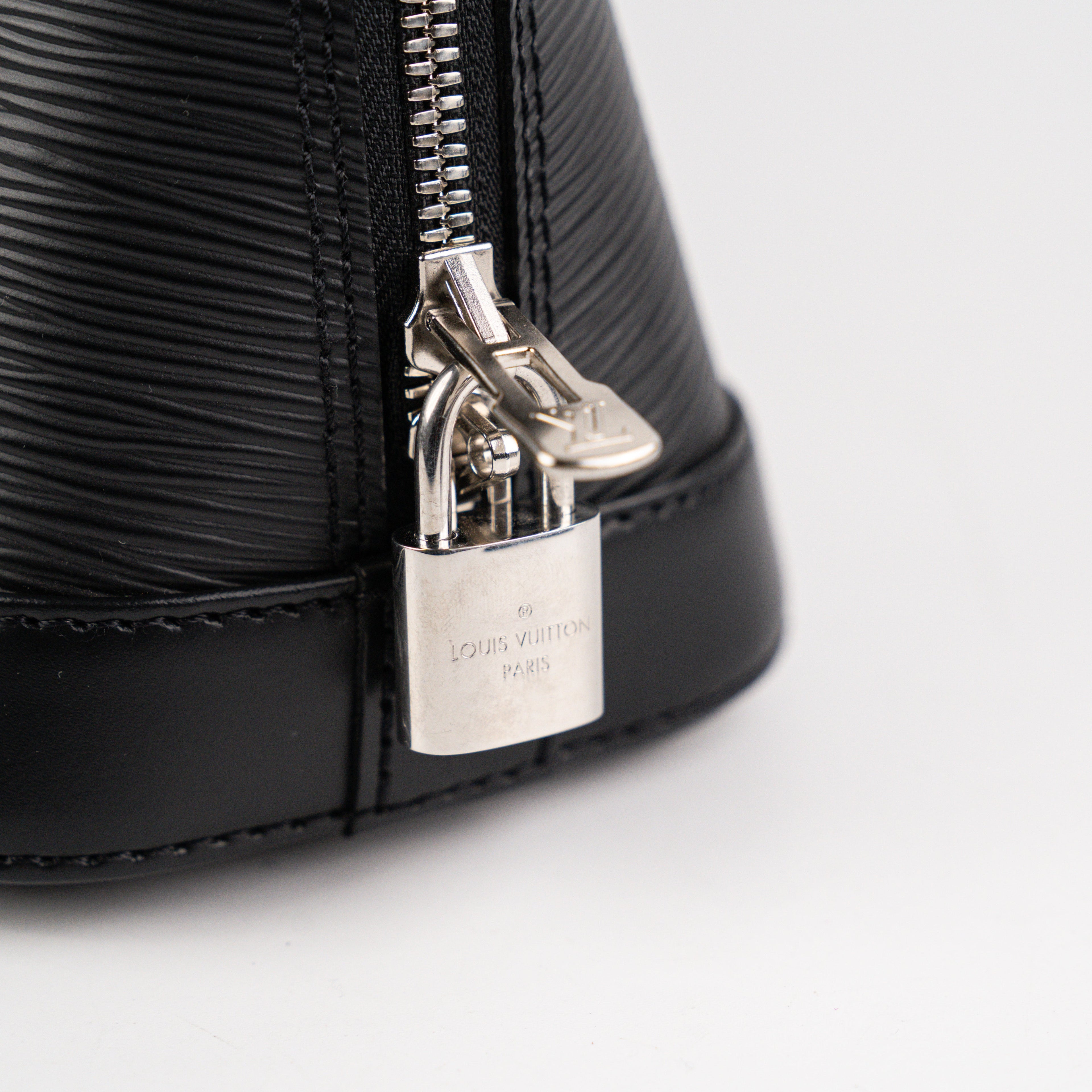 Louis Vuitton Alma BB Epi Black