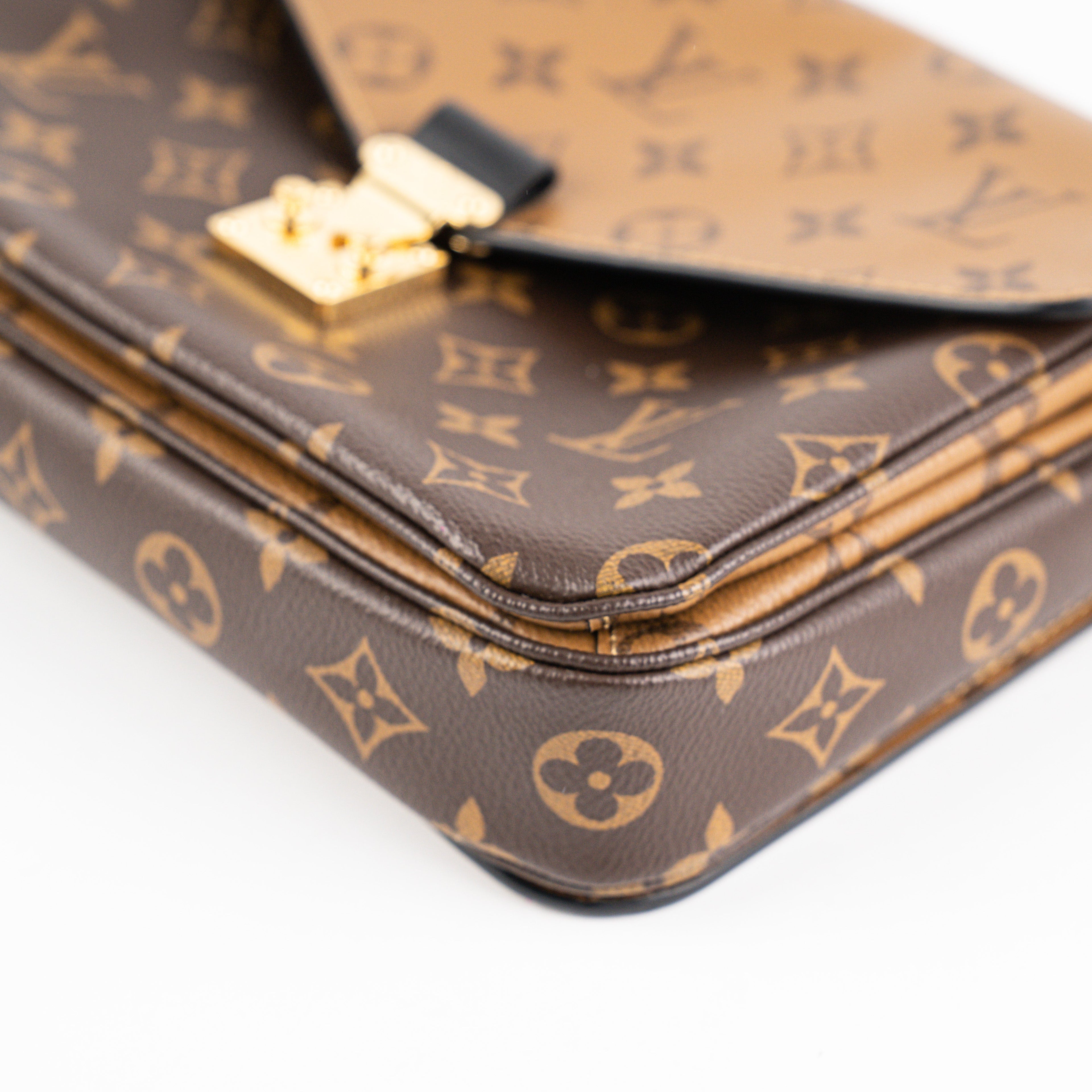 Louis Vuitton Pochette Monogram Reverse Monogram