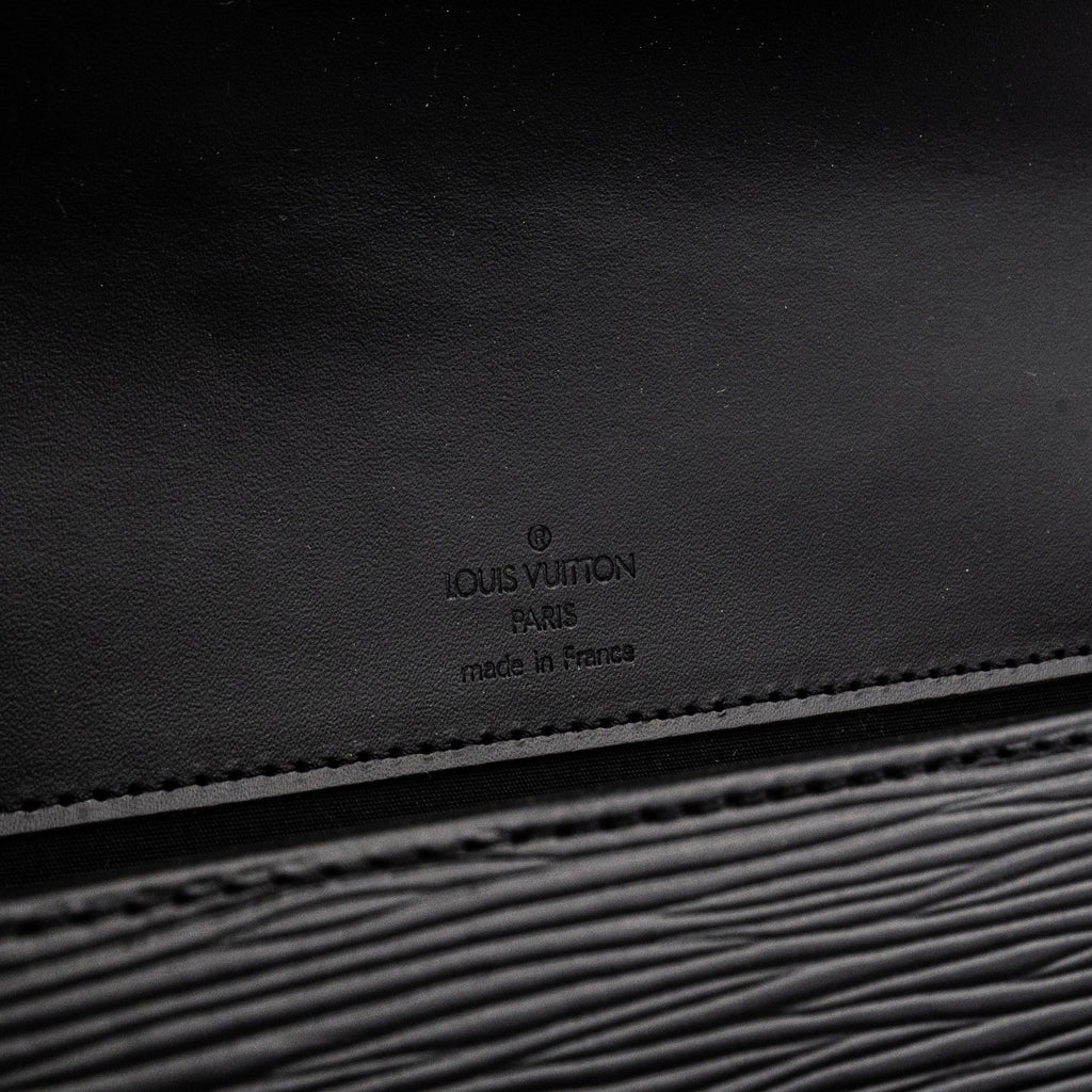 Louis Vuitton Dinard Black Epi Shoulder Bag