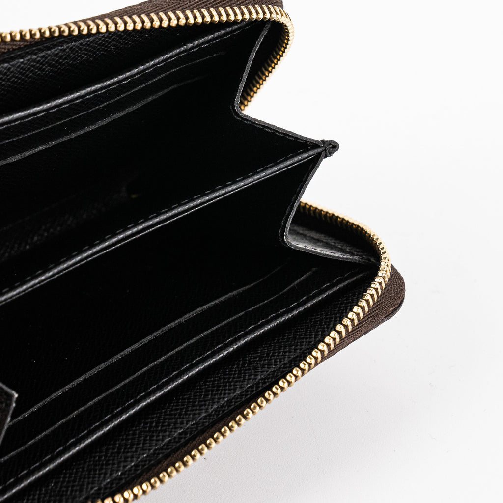 Louis Vuitton Giant Monogram Zippy Coin Purse