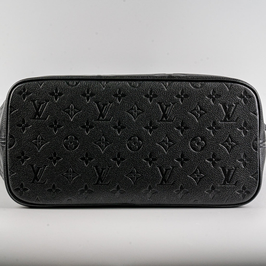 Louis Vuitton Neverfull MM Black