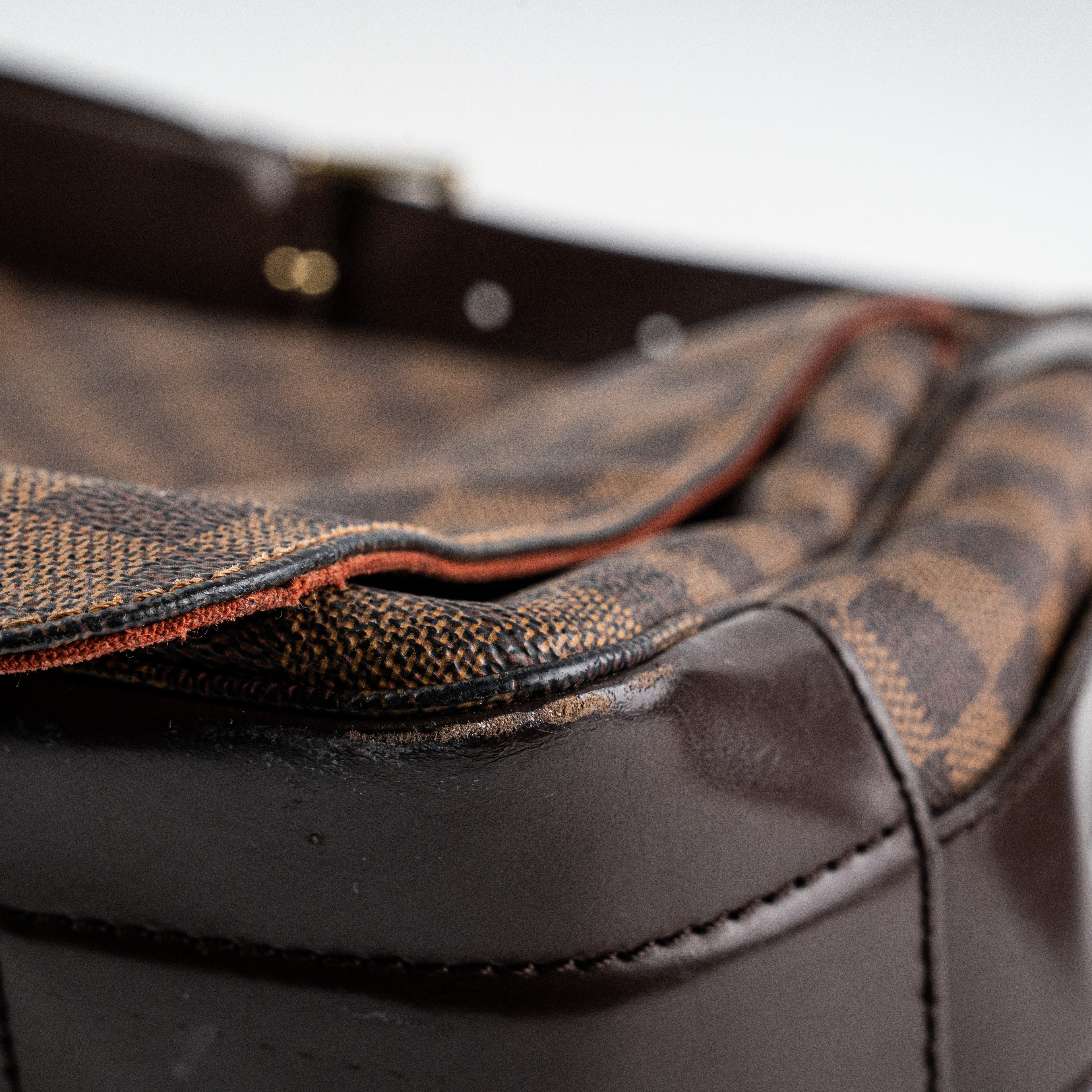 Louis Vuitton Bastille Messenger Bag