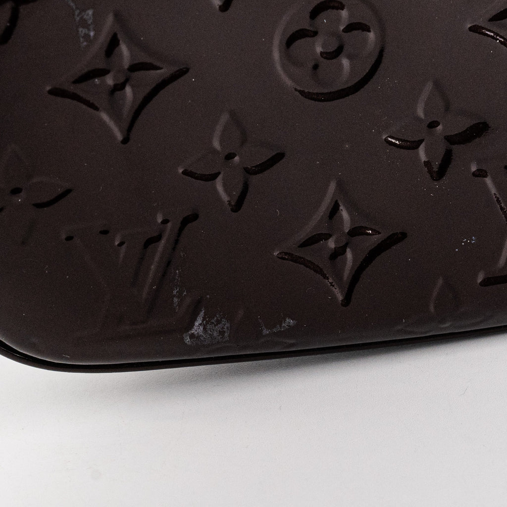 Louis Vuitton Vernis Pochette Accessories Bag