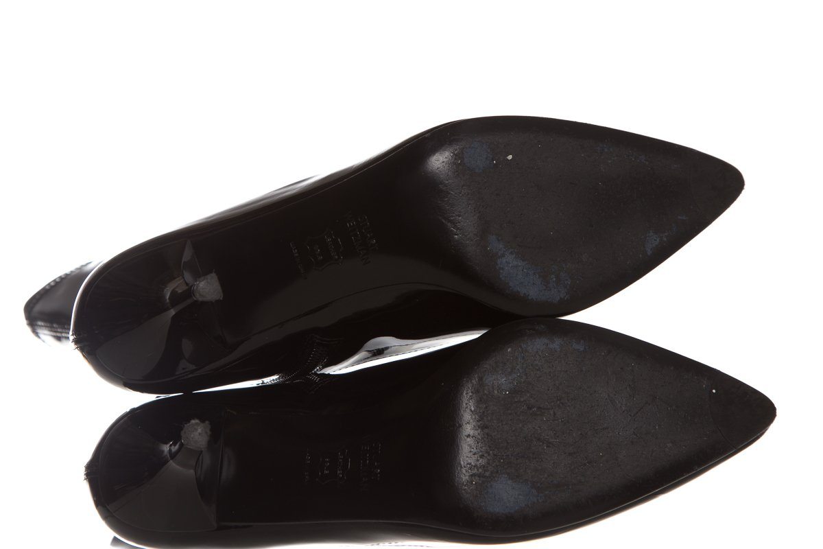 Stuart Weitzman Black Patent  Booties SZ 7