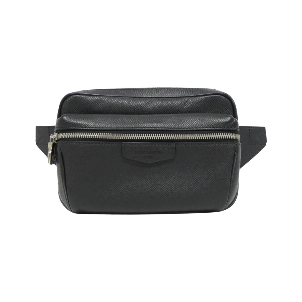 Luxury Leather Designer Handbag in Excellent Condition