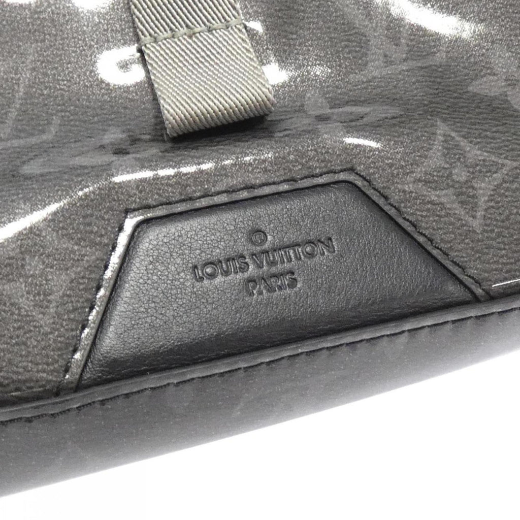 Luxury Canvas Messenger Bag with Excellent Condition