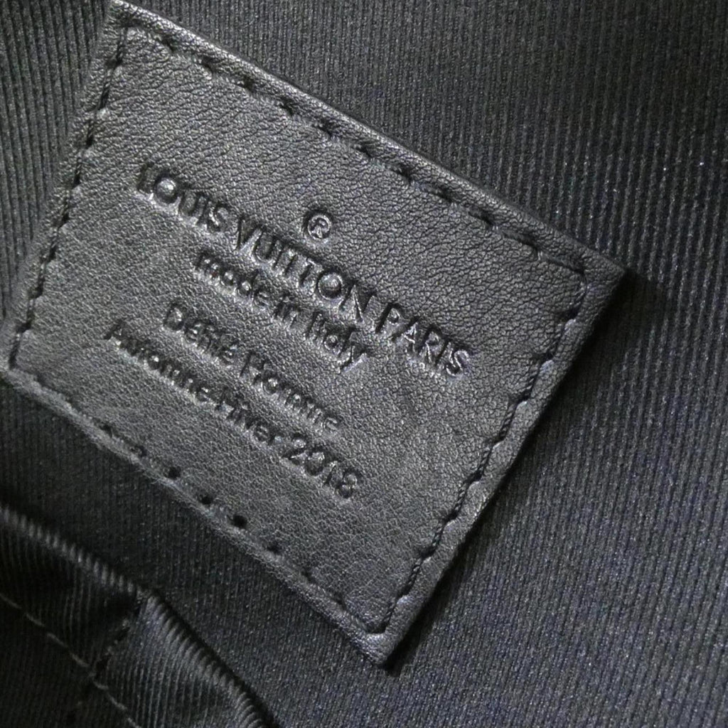 Luxury Canvas Messenger Bag with Excellent Condition