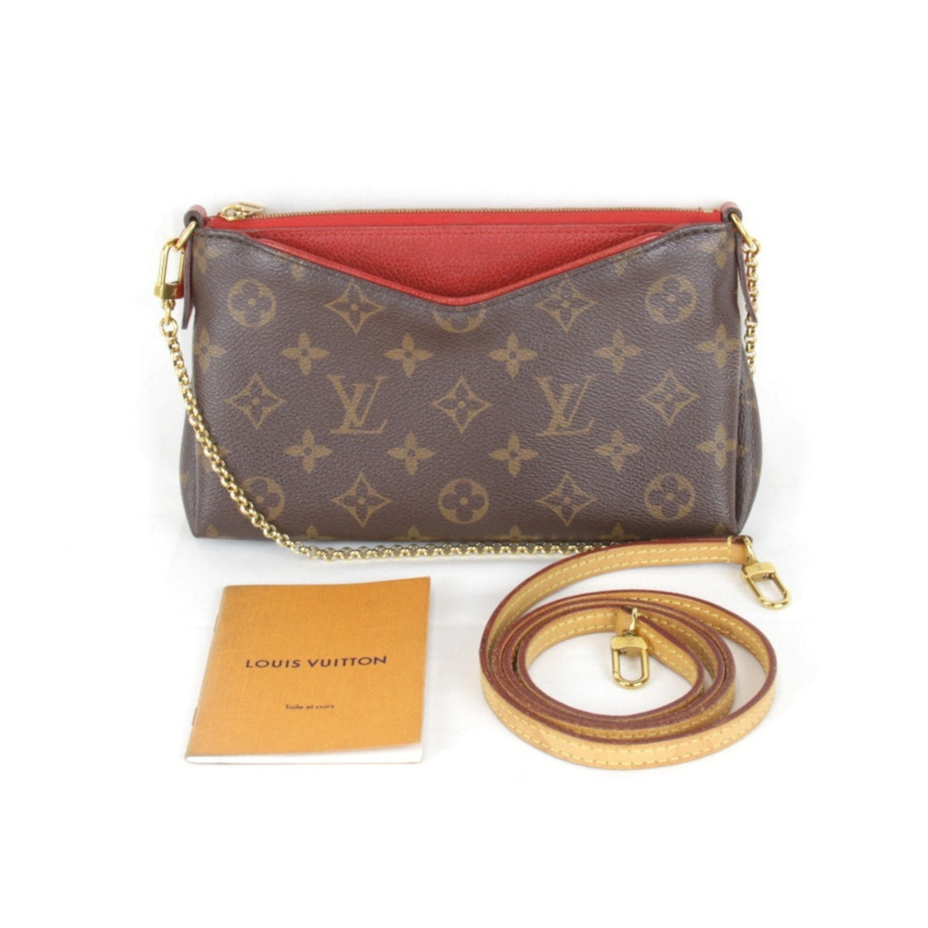 Canvas Shoulder Bag with Manual and Strap