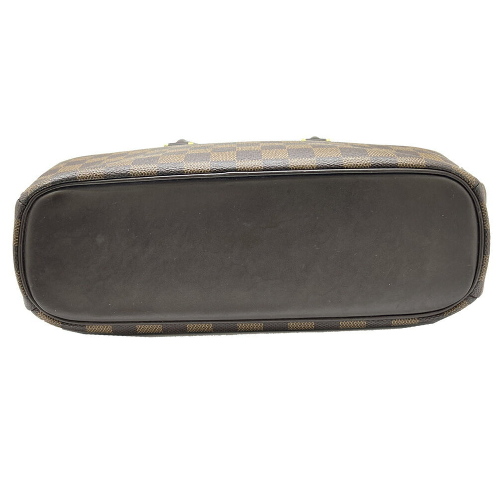 Elegant Canvas Shoulder Bag with Classic Design