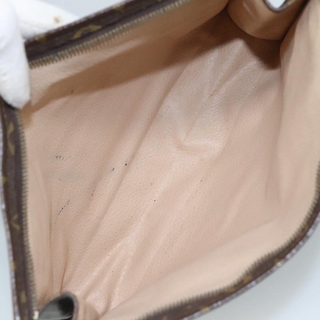 Luxury Canvas Toiletry Bag with French Craftsmanship