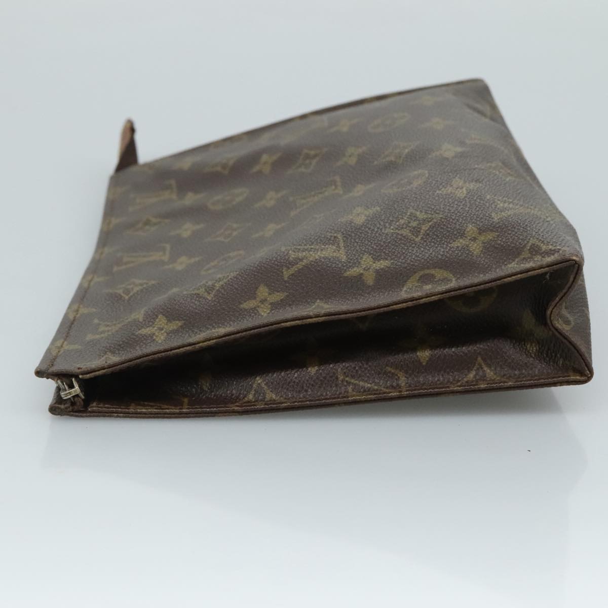 Luxury Canvas Toiletry Bag with French Craftsmanship