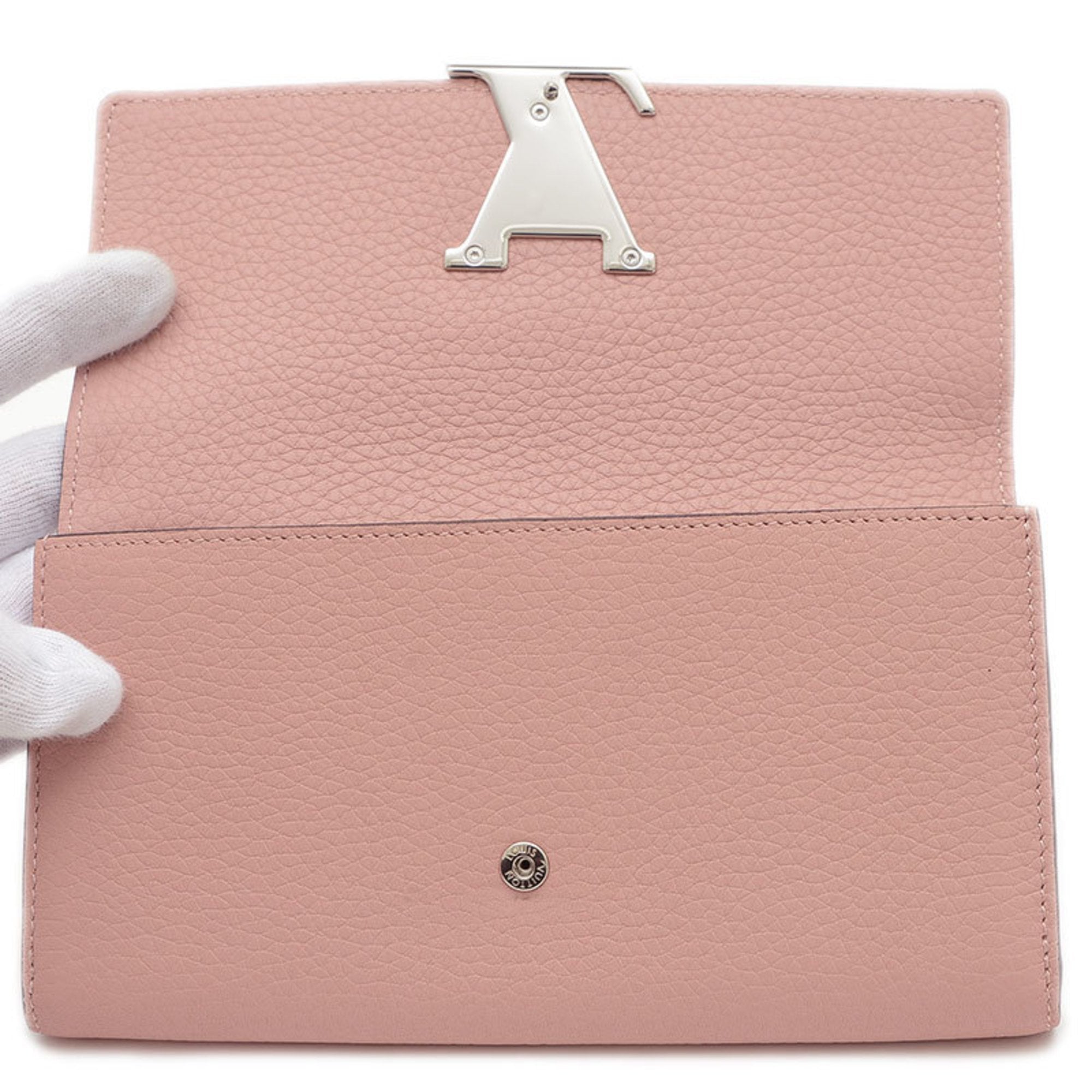 LV Pont 9 Wallet Leather