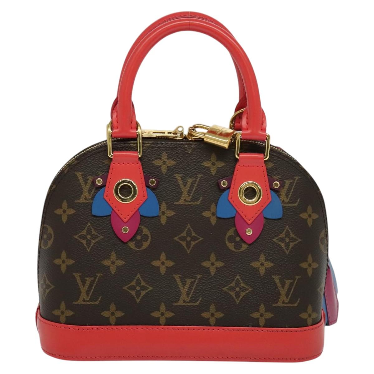 Elegant Canvas Shoulder Bag with Excellent Condition and Slight Metal Scratches