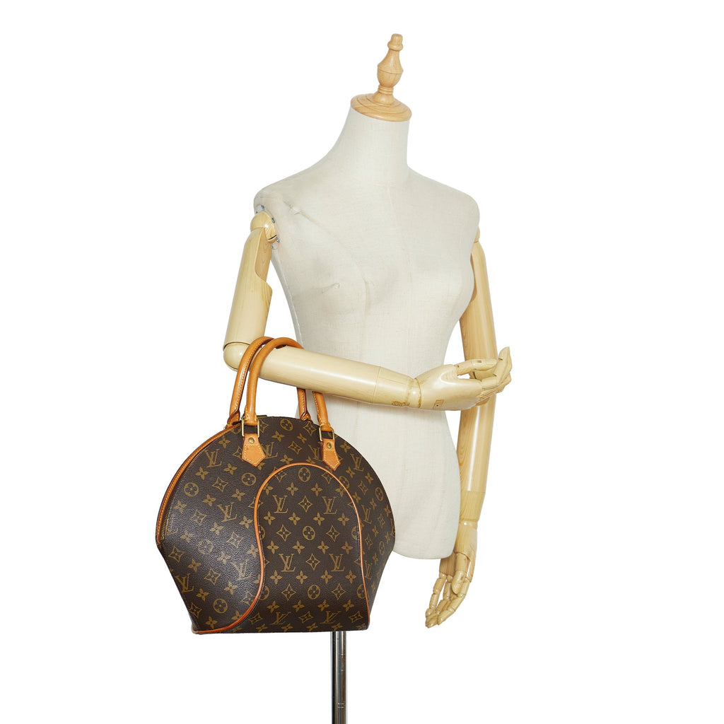 Louis Vuitton Ellipse MM Monogram Canvas