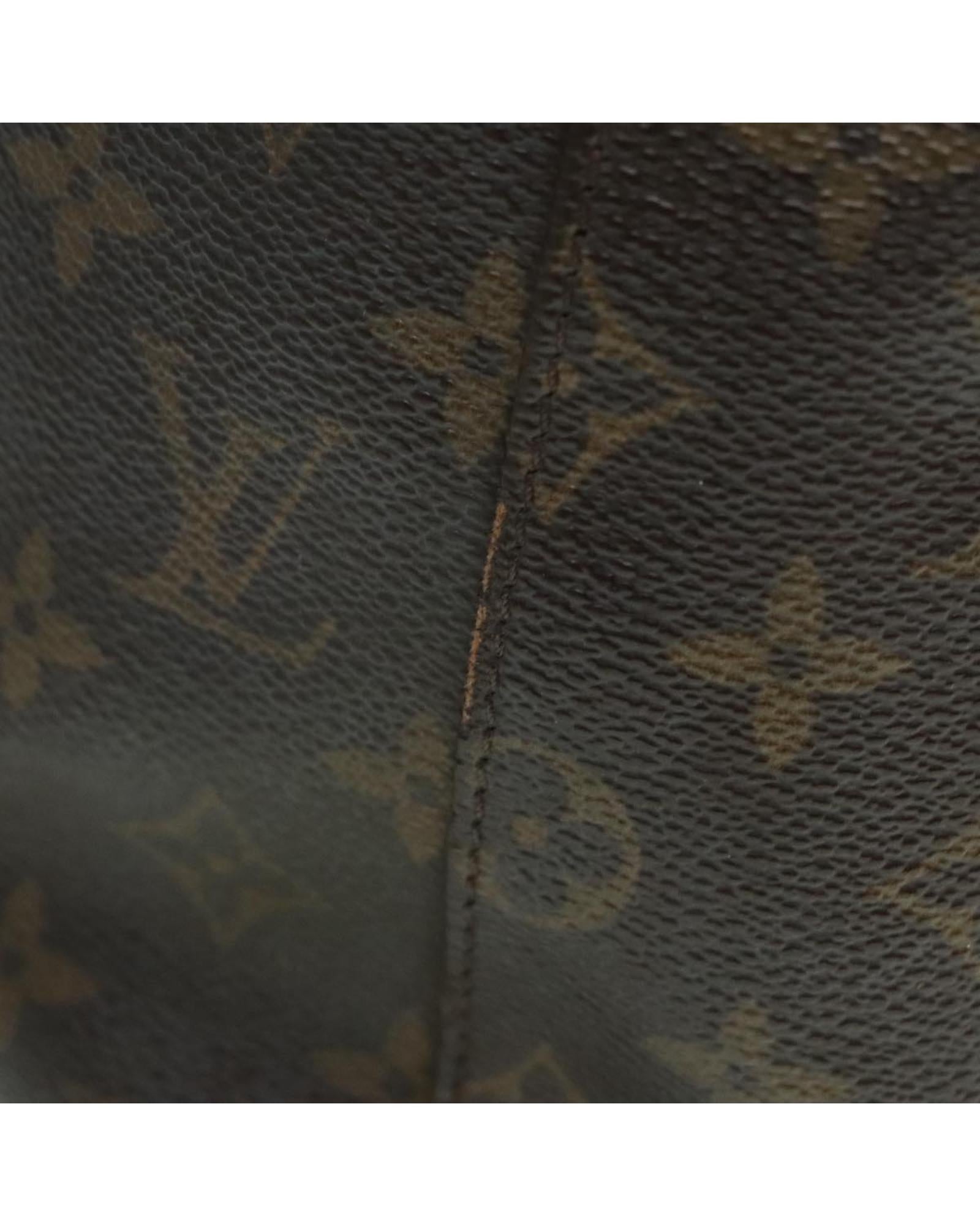 Monogram Looping GM Shoulder Bag with  Signature Design