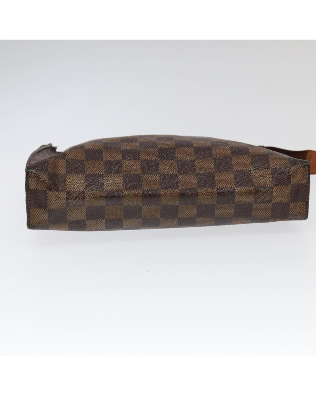 Damier Ebene Poche Toilette 26 Pouch