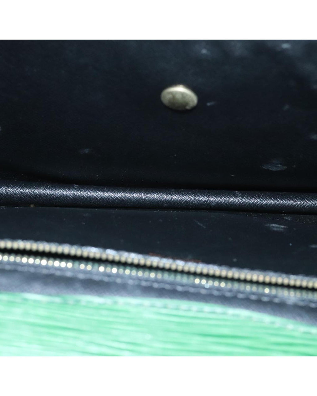 Epi Montaigne 27 Clutch Bag