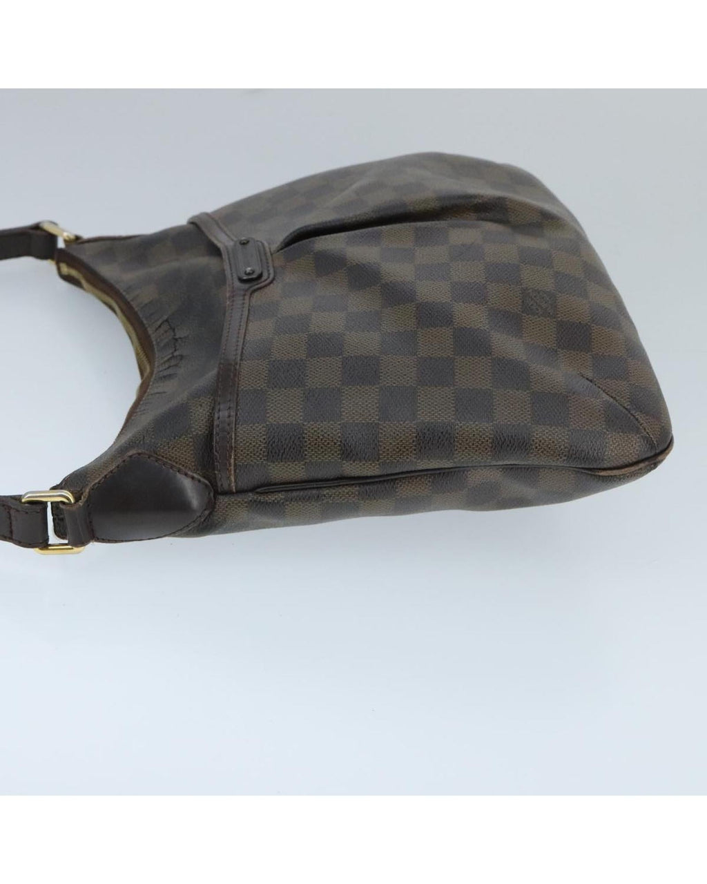 Damier Ebene Canvas Shoulder Bag with Adjustable Strap and Classic Design