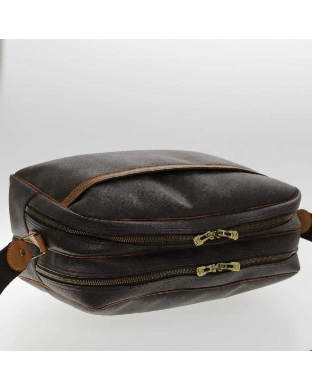 Monogram Reporter GM Shoulder Bag