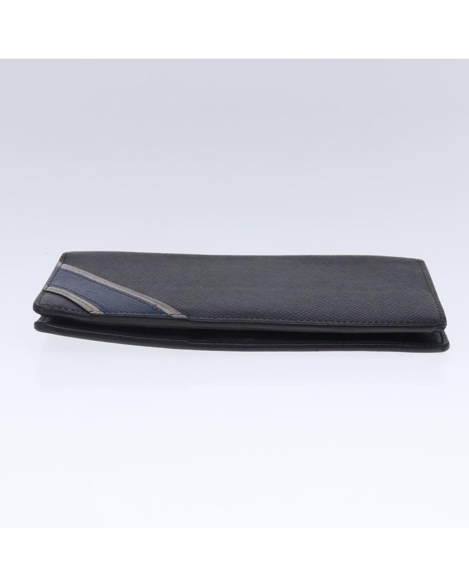 Taiga Leather Long Wallet with Multiple Card Slots and Coin Pocket