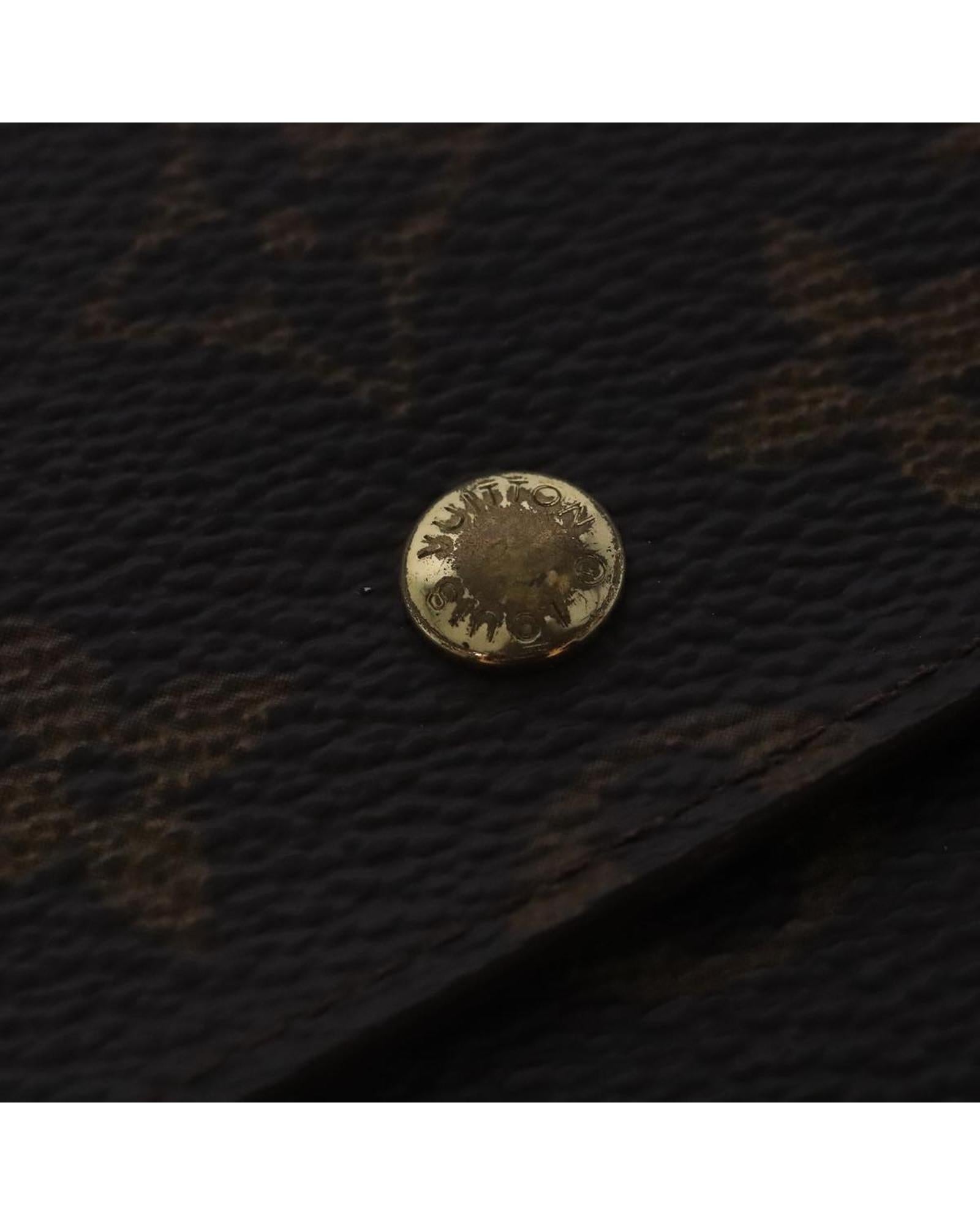 Monogram Portefeuille International Wallet with  Detailing