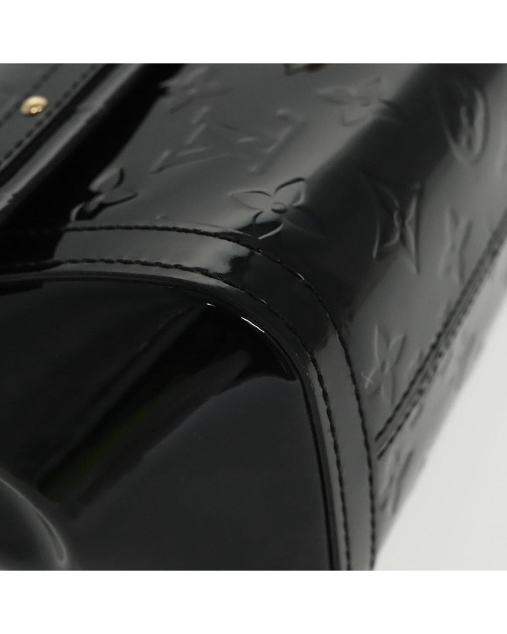 Vernis Venice Patent Leather Hand Bag