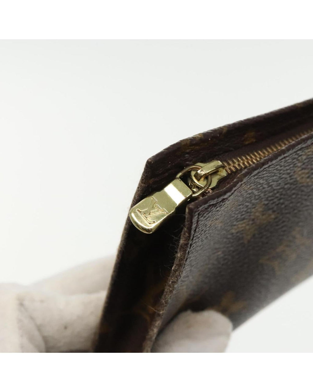 Monogram Bucket GM Pouch Accessory