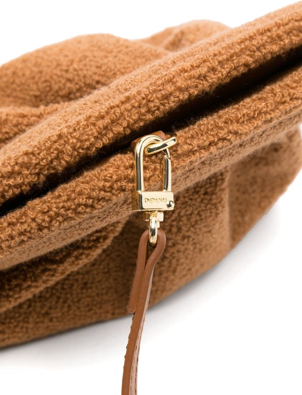 GEA SPONGE CLUTCH BAG - BROWN