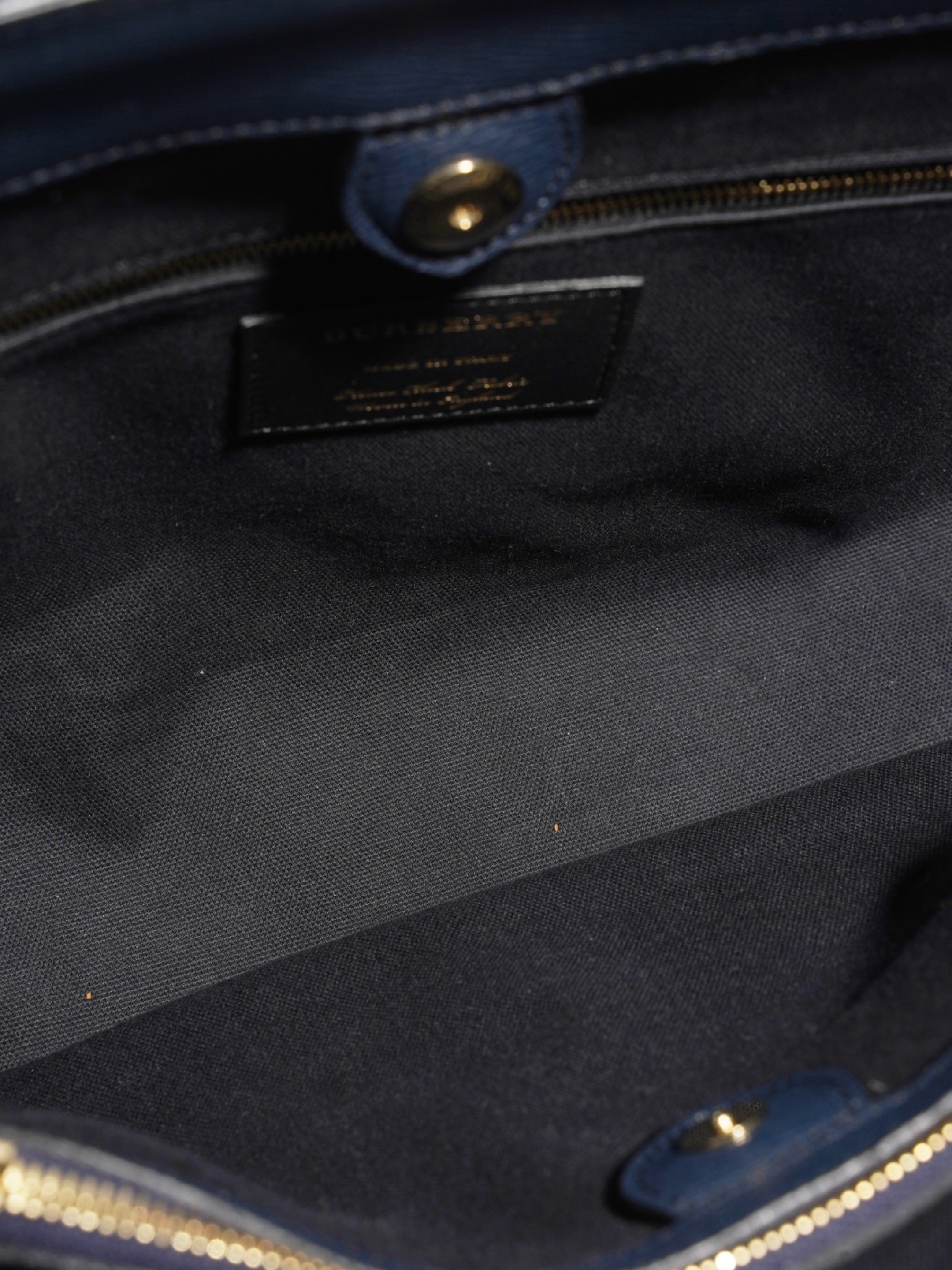 Burberry Banner Bag Navy / Beige Checkered Leather Large