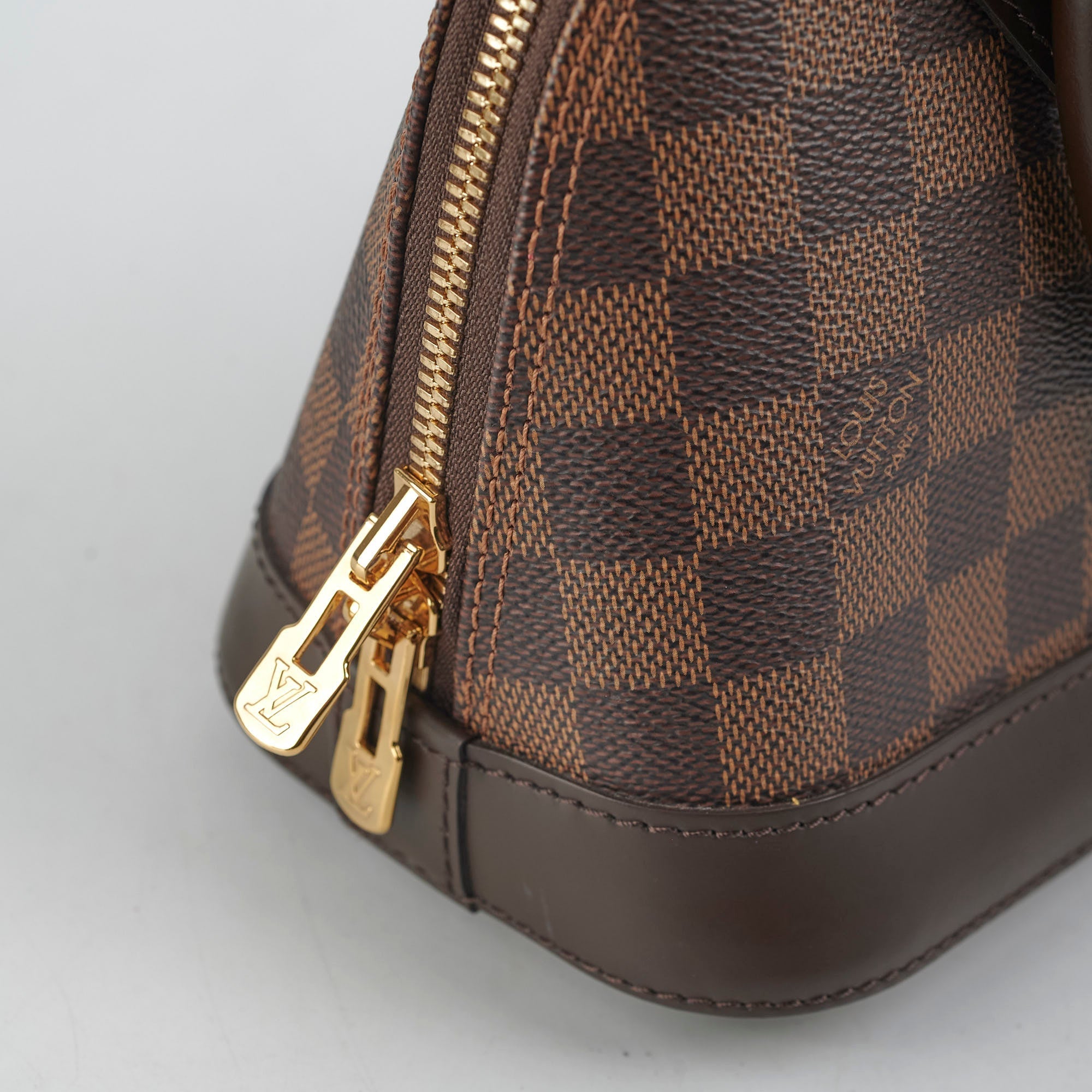 Louis Vuitton Alma BB Damier Ebene