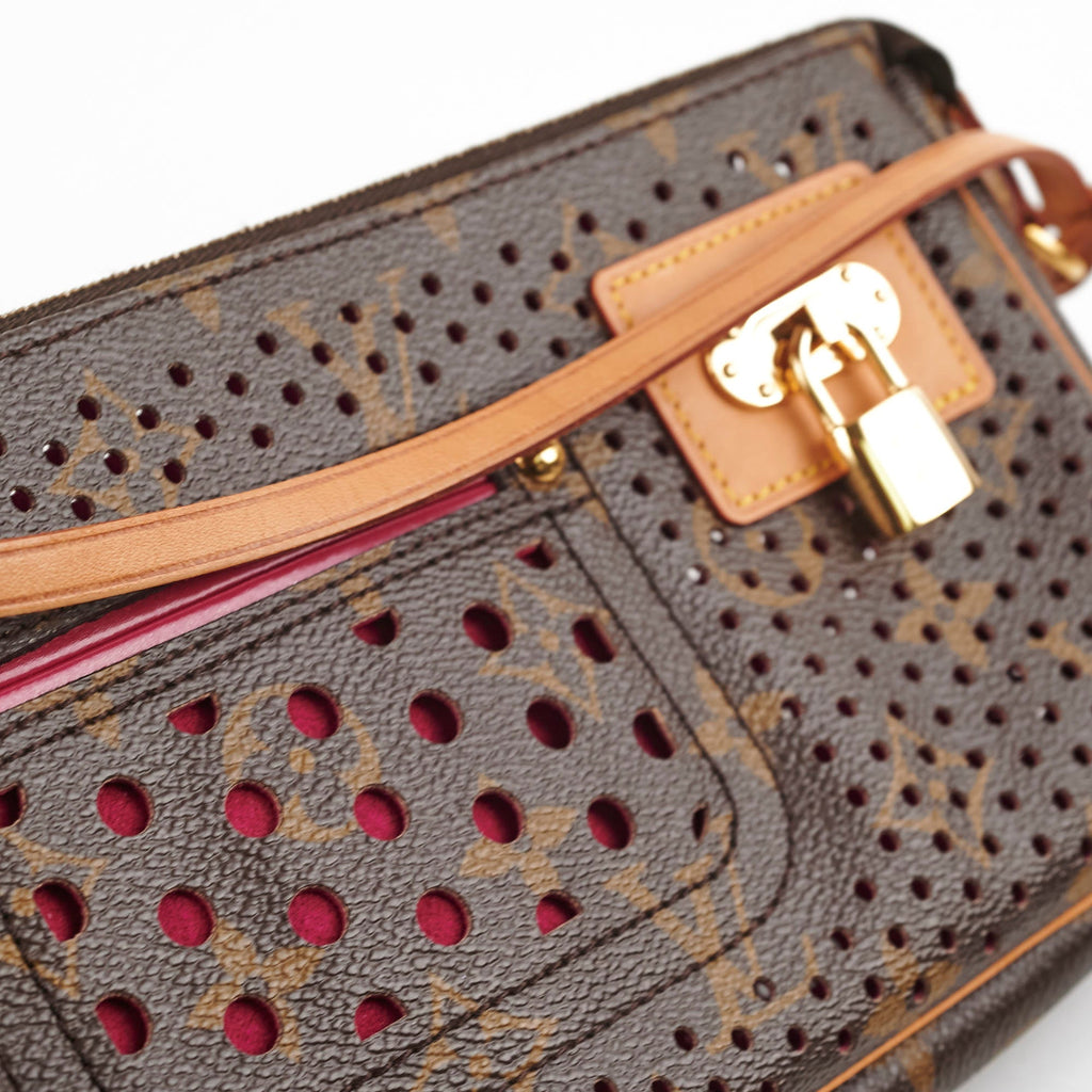 Louis Vuitton Pochette Accessories Monogram with Charm