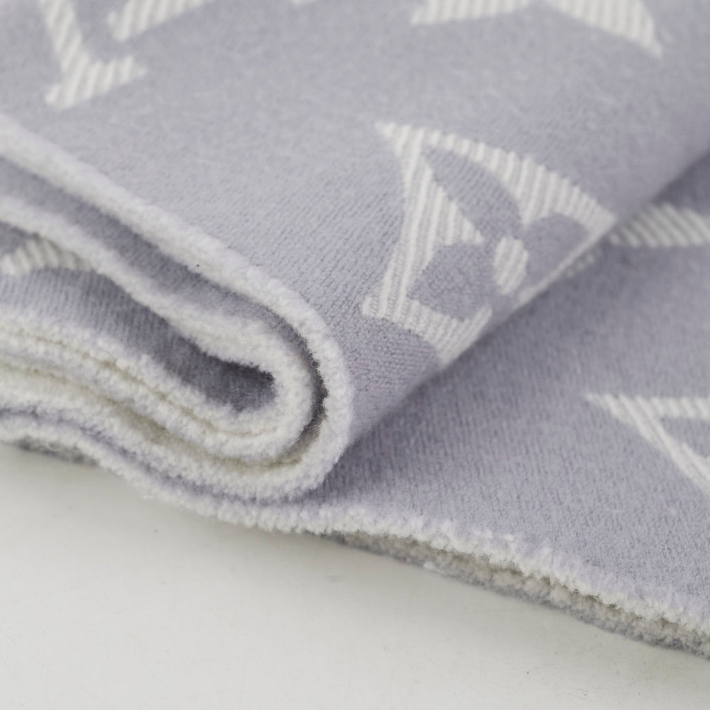 Louis Vuitton Essential Scarf Grey/Purple