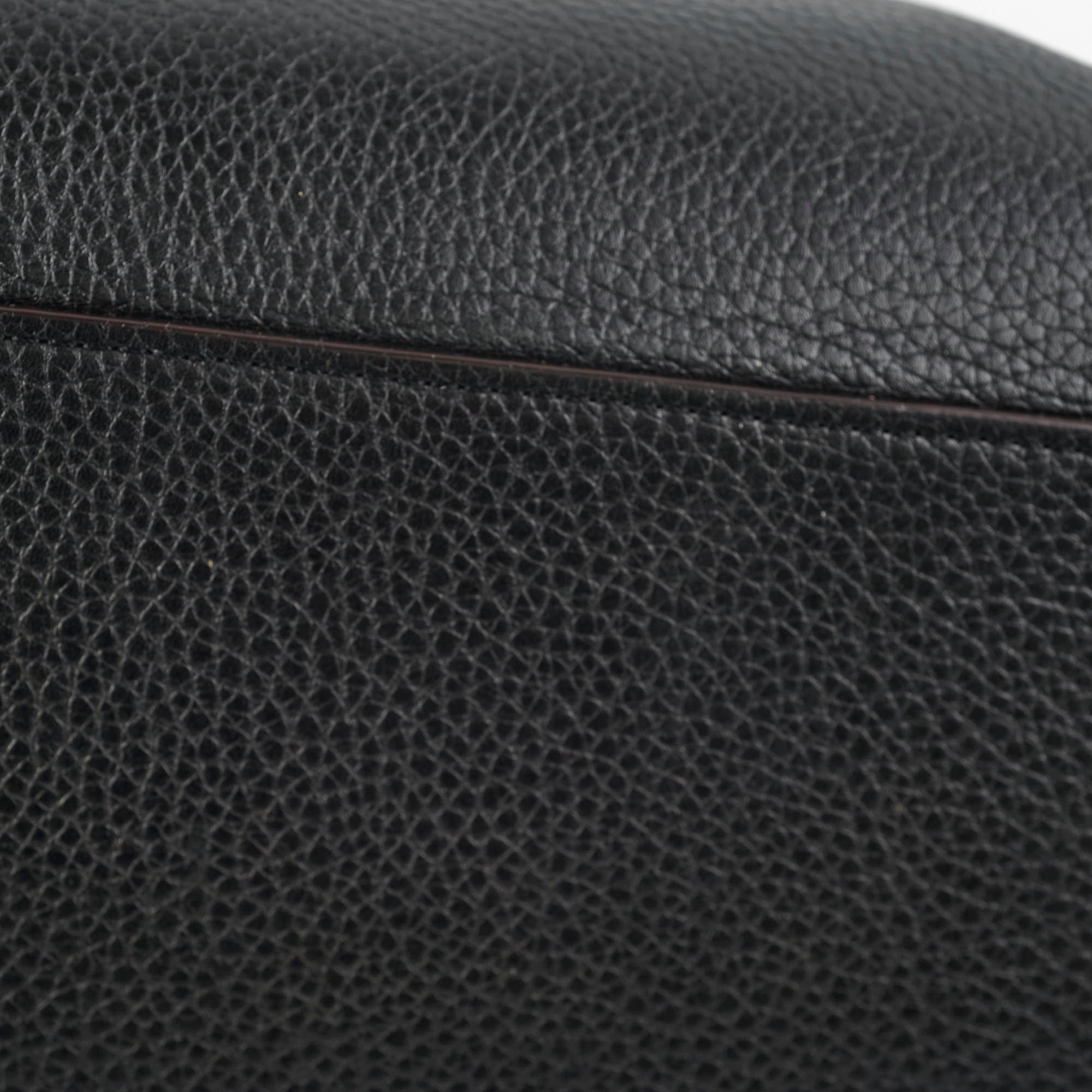 Louis Vuitton Capucines Black MM