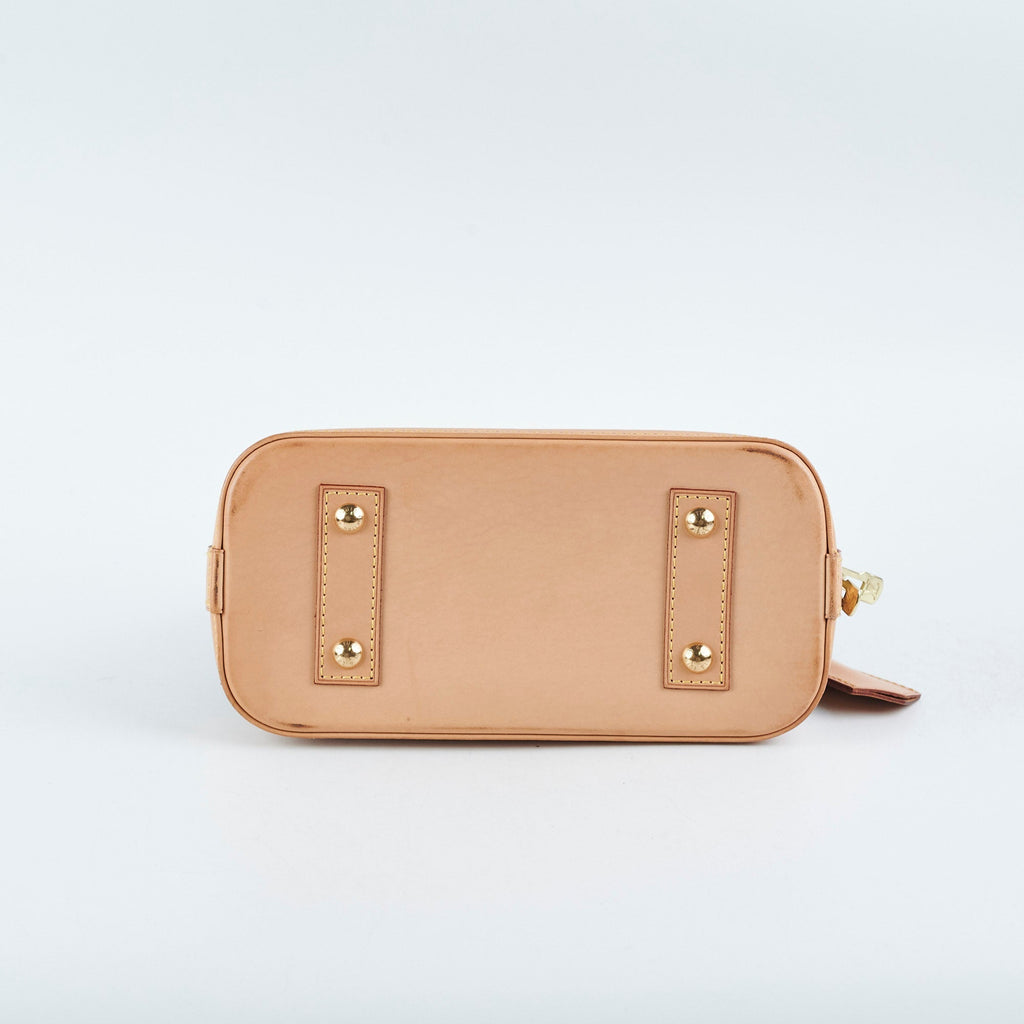 Louis Vuitton Alma BB Monogram