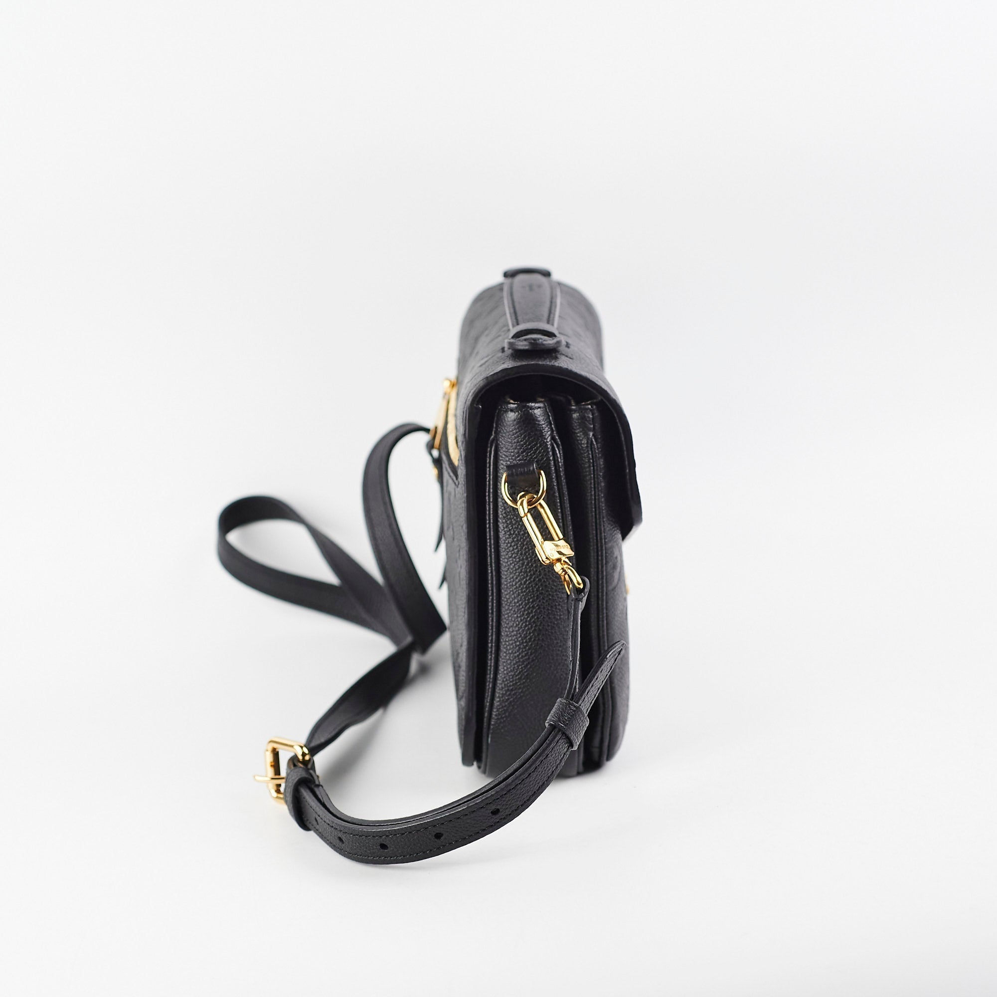 Louis Vuitton Pochette Metis Empreinte Black