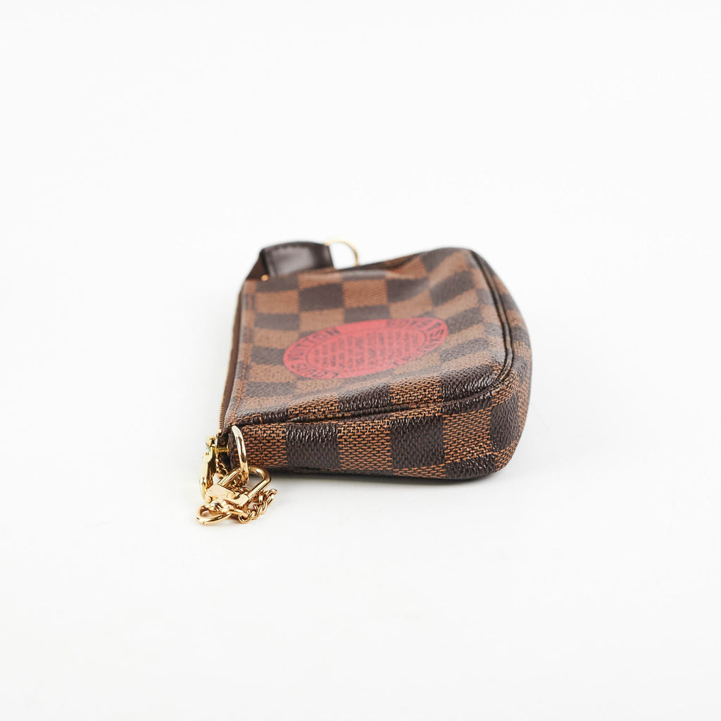 Louis Vuitton Mini Pochette Monogram Trunks & Bags