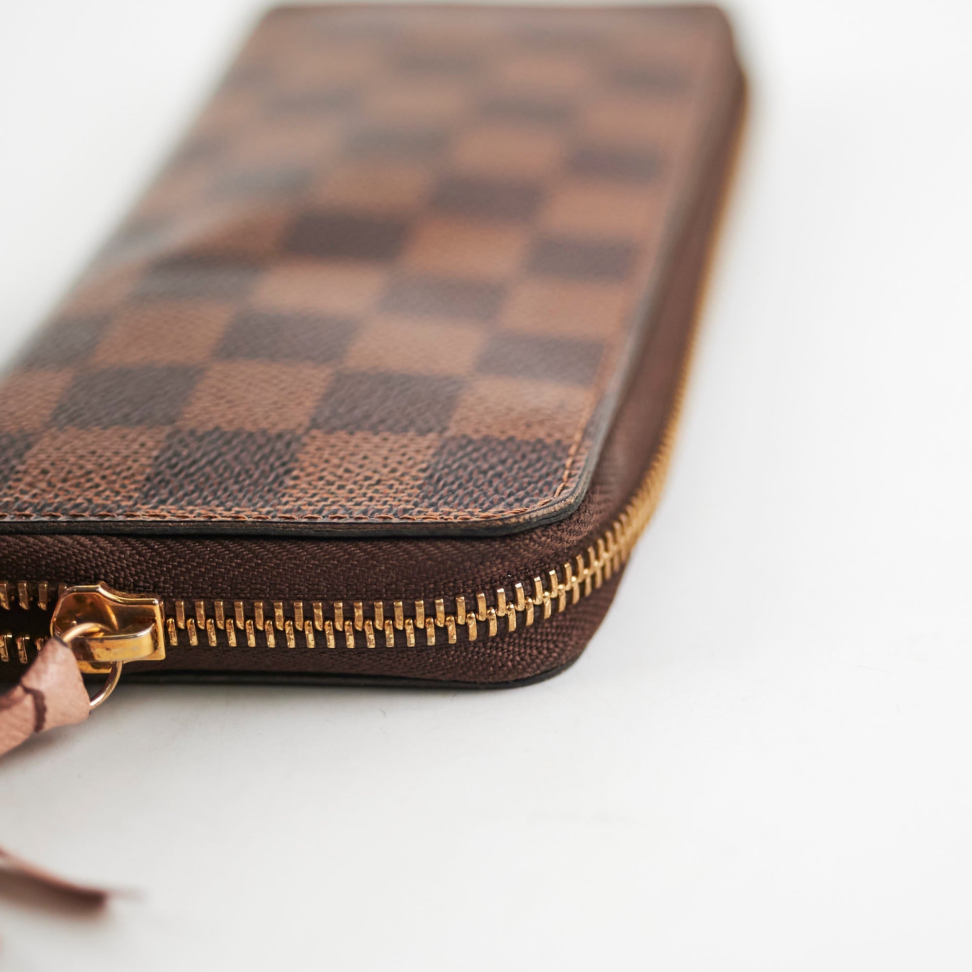 Louis Vuitton Damier Zippy Wallet