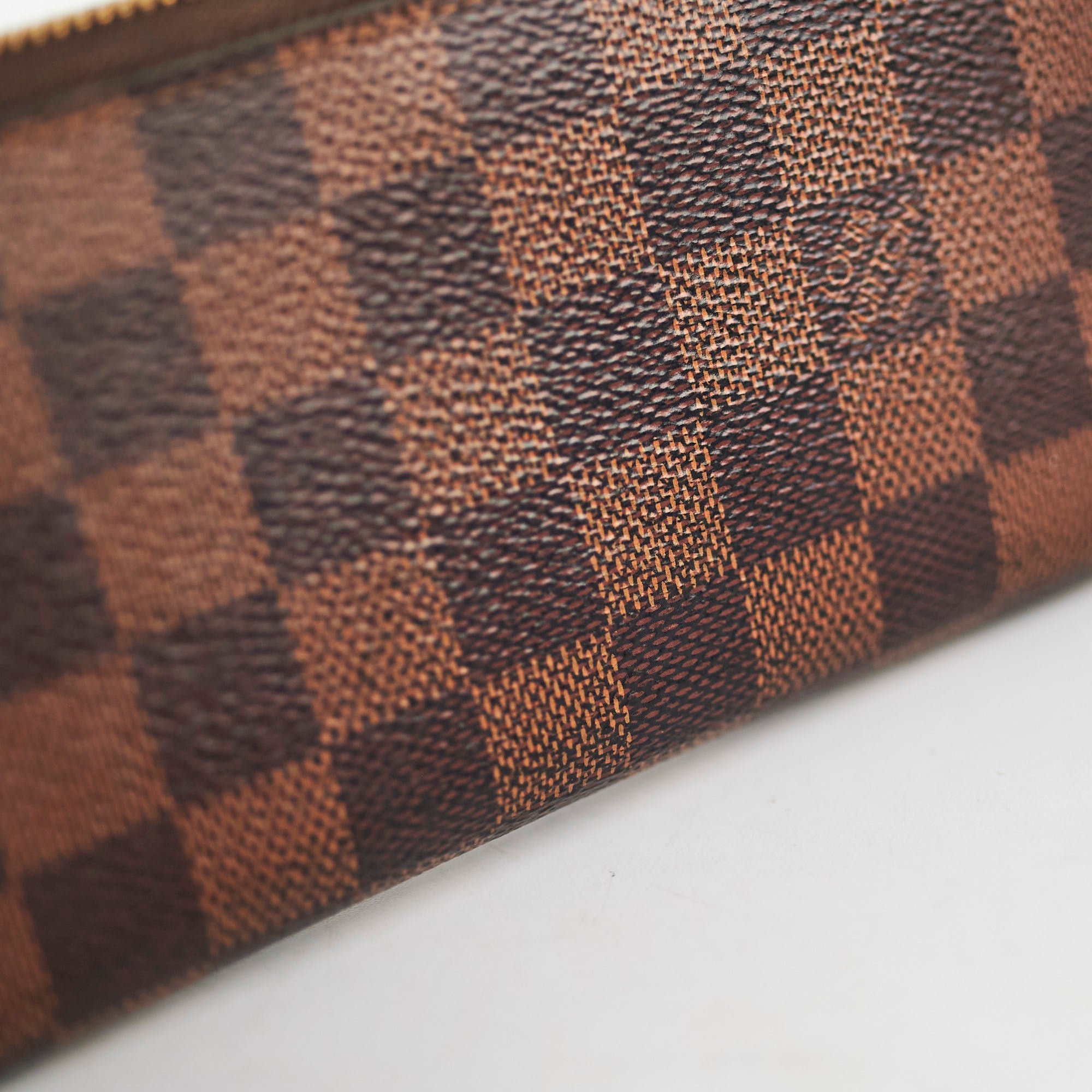 Louis Vuitton Damier Zippy Wallet