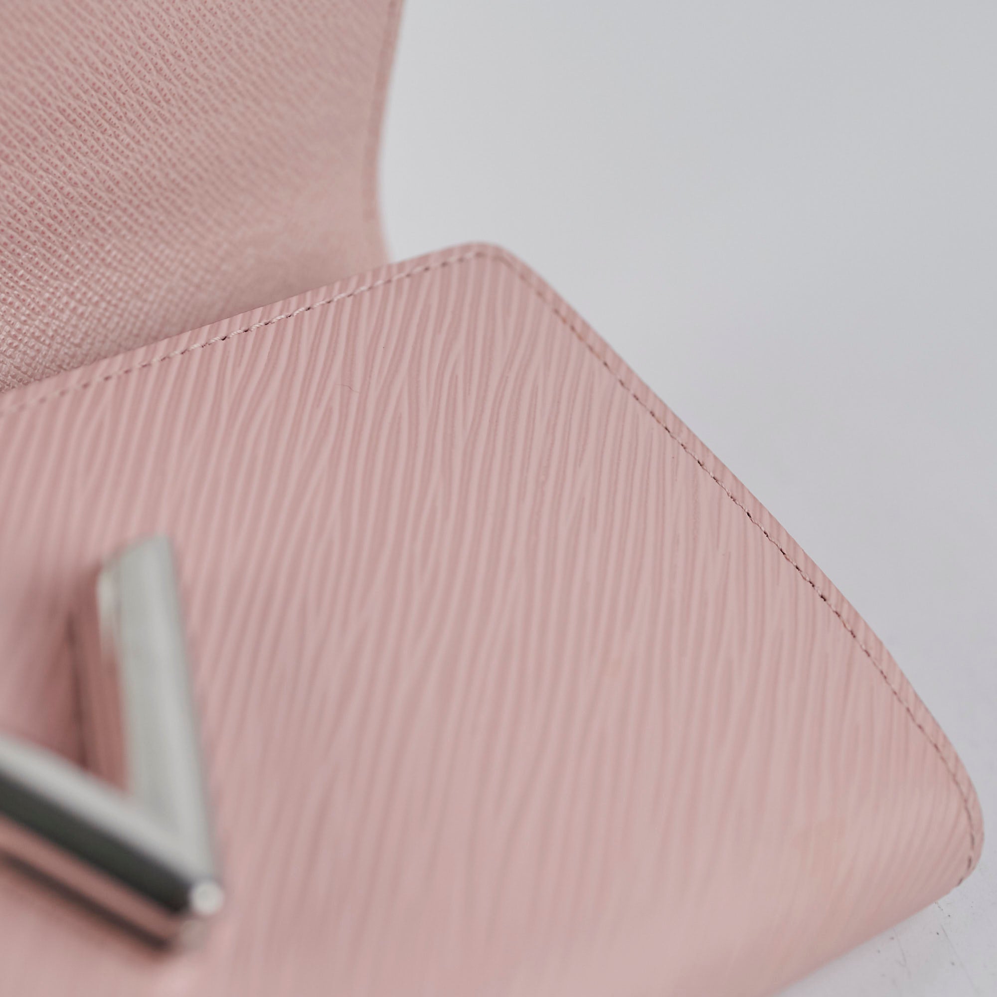 Louis Vuitton Epi Leather Twist Wallet