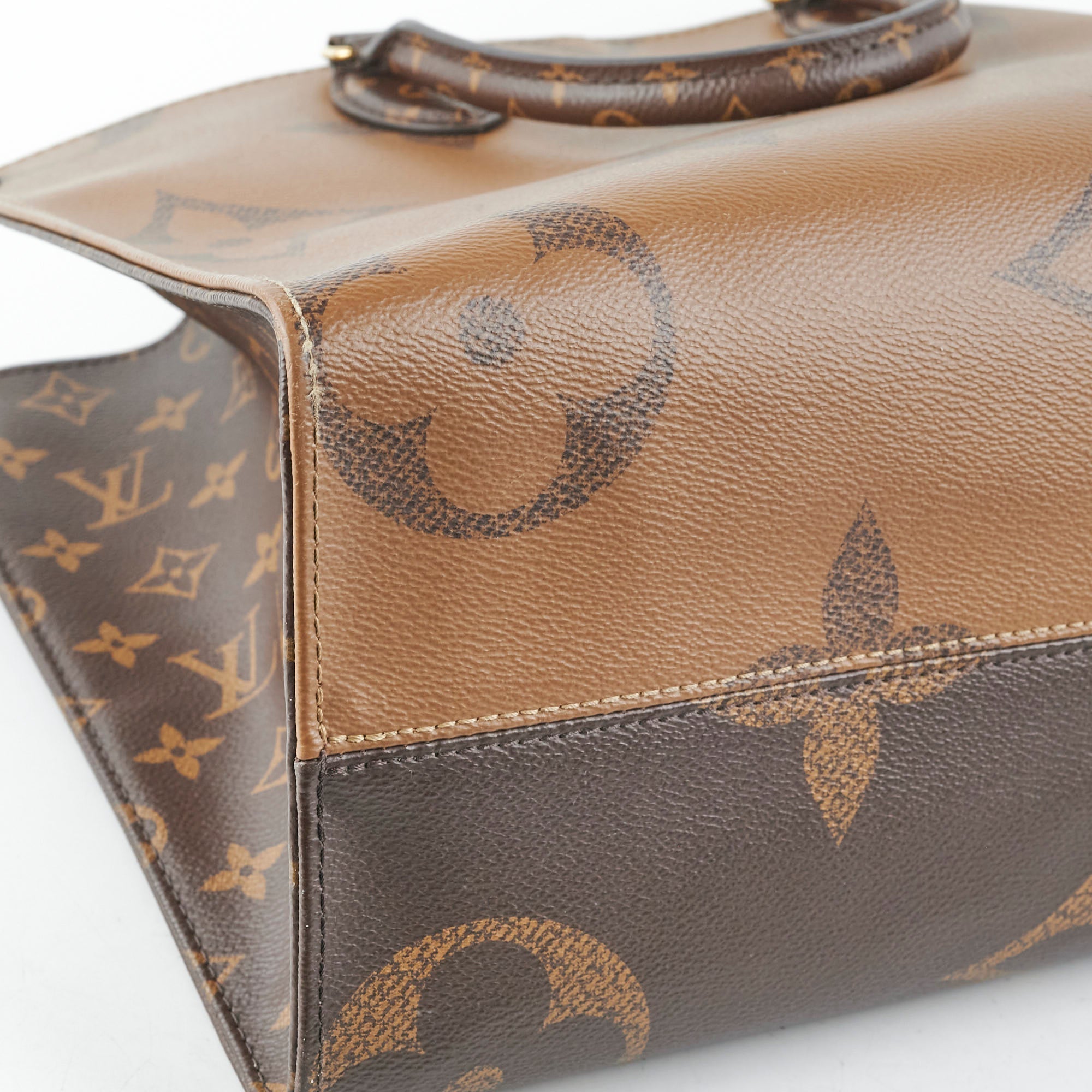 Louis Vuitton On The Go MM